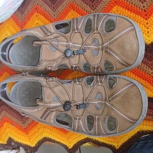 Privo Leather Brown Outdoor Sandals, 8.5